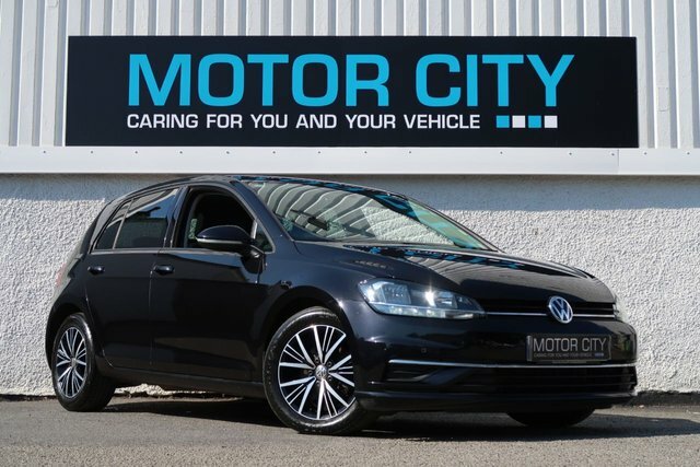 Volkswagen Golf 2.0 Tdi Se Nav Hatchback Euro 6 Black