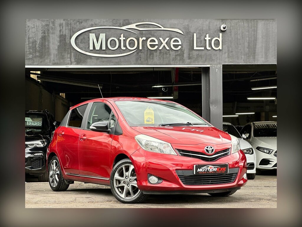 Toyota Yaris 1.33 Dual Vvt-i Trend Multidrive S Euro 5 Red