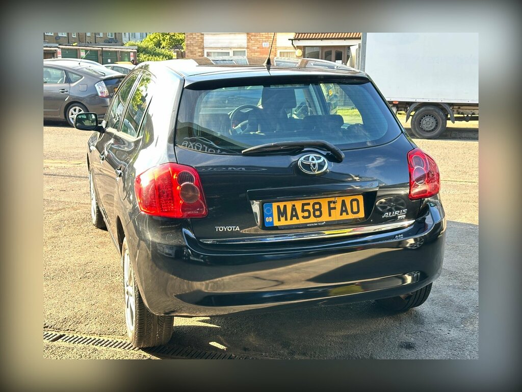 Toyota Auris 1.6 Vvt-i Tr Black #5