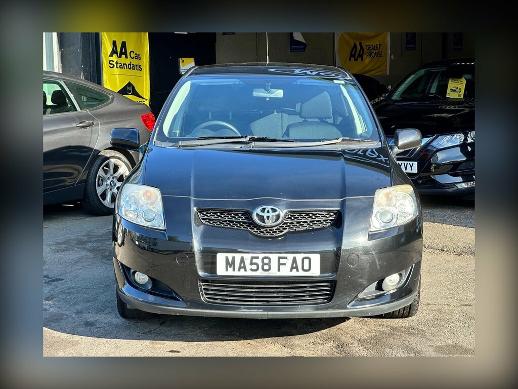Toyota Auris 1.6 Vvt-i Tr Black #2