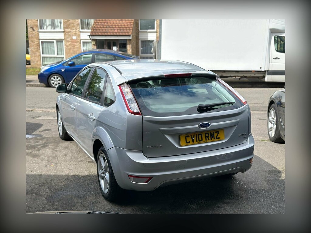 Ford Focus 1.6 Zetec CV10RMZ Silver #4