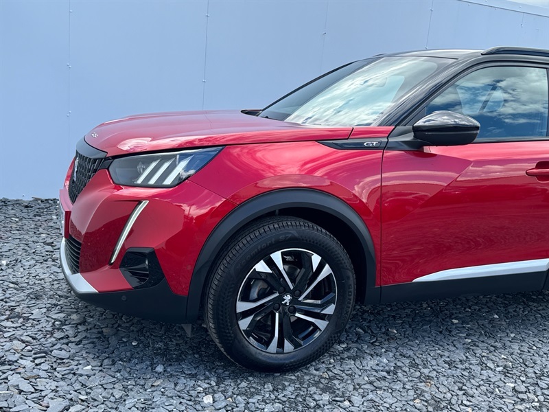 Peugeot 2008 1.2 Puretech Gt Suv Euro 6 Ss FD71EKZ Red #5