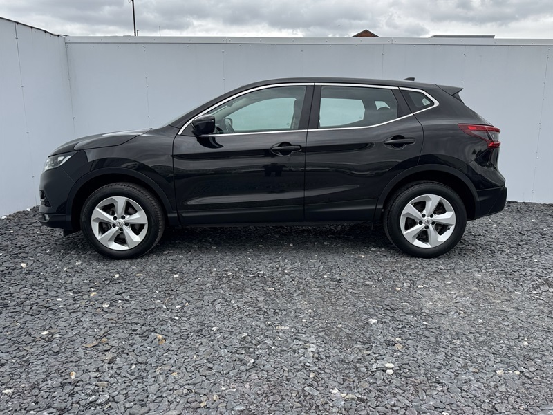 Nissan Qashqai 1.3 Dig-t Acenta Premium Suv Eur VF68HYK Black #4
