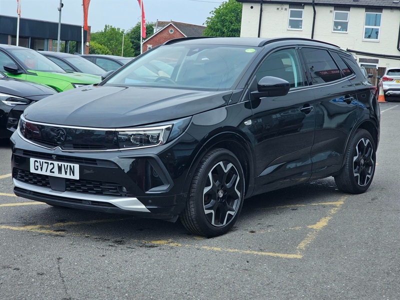 Vauxhall Grandland 1.2 Turbo Ultimate Suv Euro 6 S GV72WVN Black #2