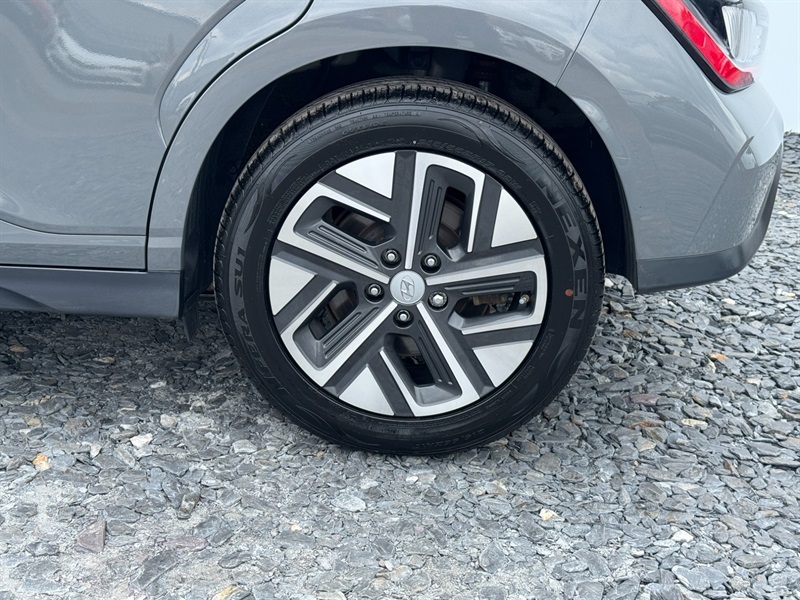 Hyundai Kona 39Kwh Premium Suv 10.5Kw Charge CU23YRP Grey #6