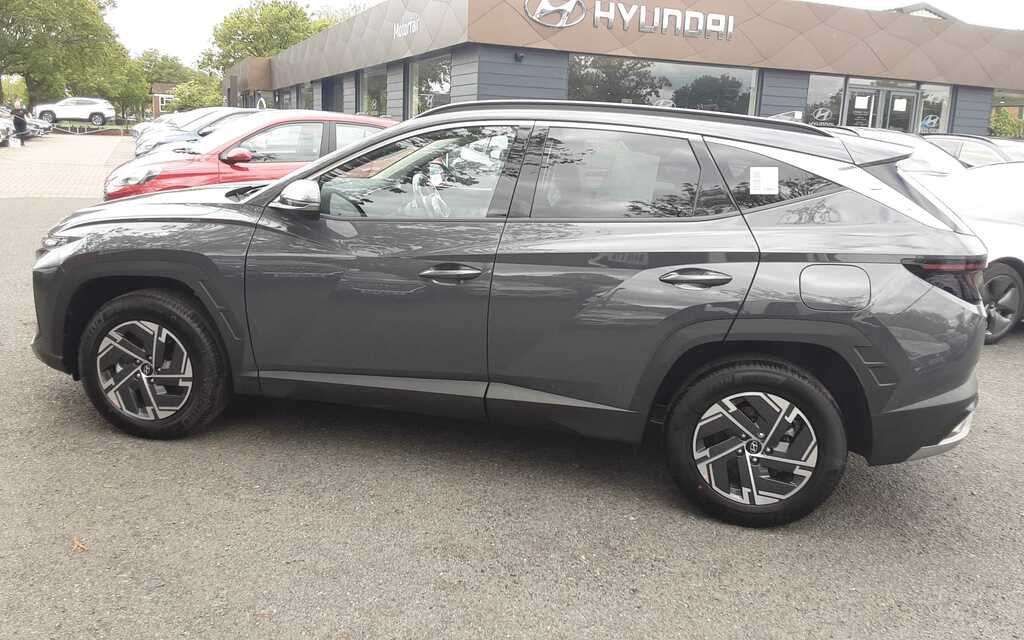 Hyundai Tucson 1.6T 239 Hybrid Advance Grey