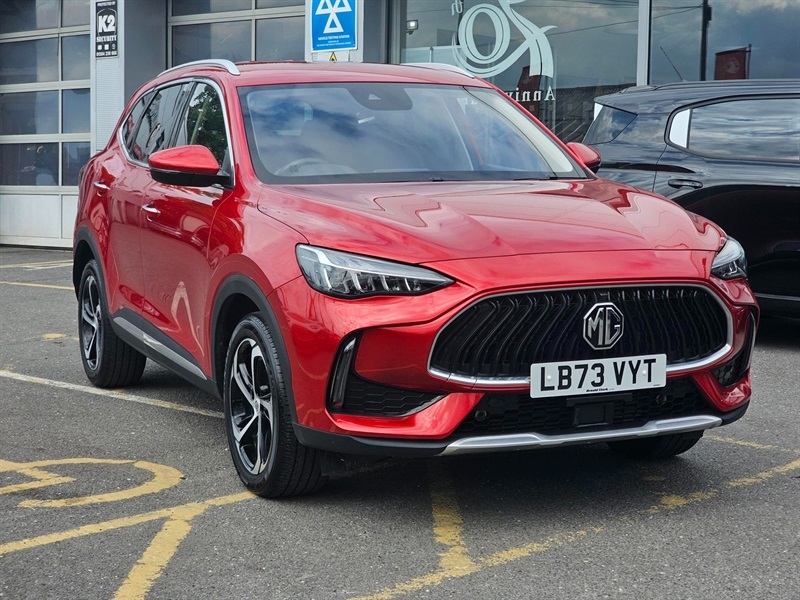MG HS 1.5 T-gdi Trophy Suv Dct Euro 6 Ss Red