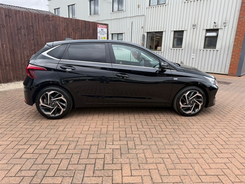 Hyundai I20 1.0 T-gdi Mhev Premium Hatchback Hybrid Black #2