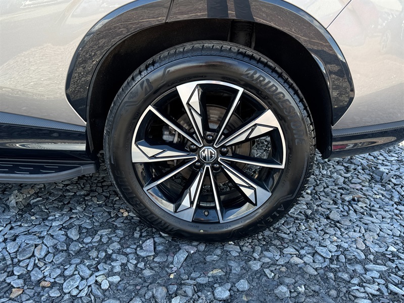 MG HS 1.5 T-gdi 24.7Kwh Trophy Suv Plug-in Hy LC25ZRU Silver #6