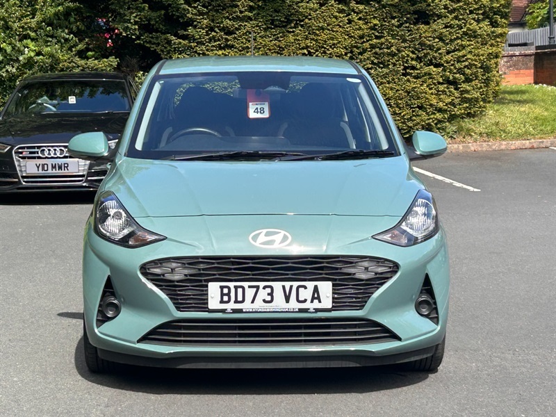 Hyundai I10 1.0 Advance Hatchback Euro 6 S BD73VCA Green #2