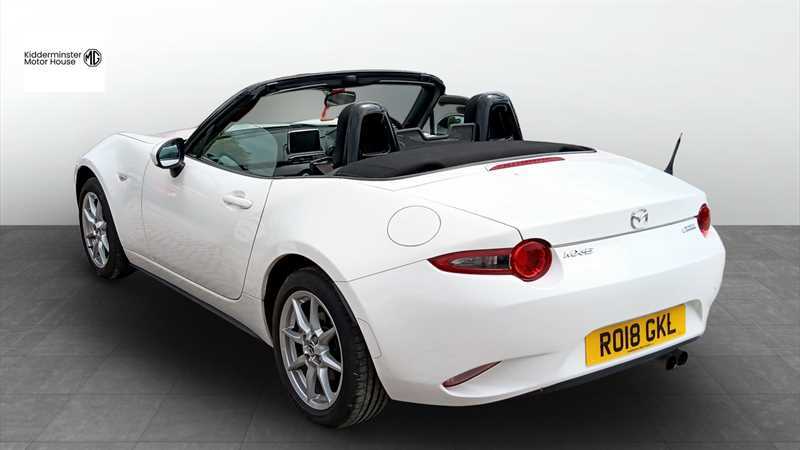 Mazda MX-5 1.5 Skyactiv-g Se-l Nav Convertible Man White #3