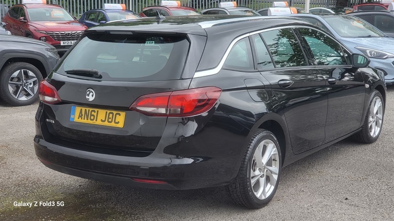 Vauxhall Astra 1.4I Turbo Gpf Sri Nav Sports Tourer Au AN61JOC Black #3