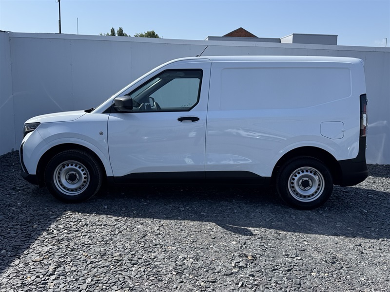 Ford Transit Courier 1.0 Ecoboost Leader Panel Van Swb HT24YXO White #4