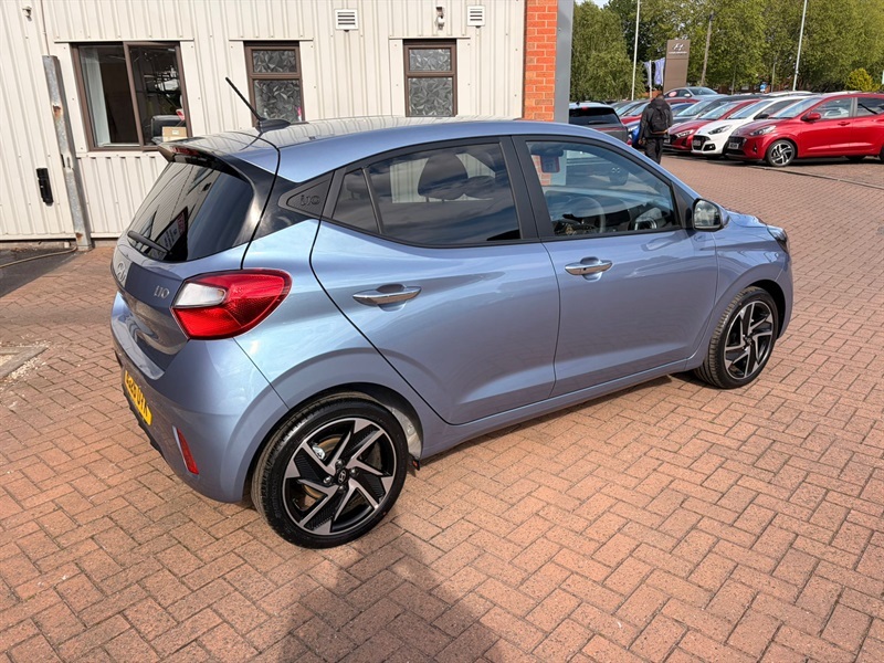 Hyundai I10 1.2 Premium Hatchback Euro 6 Ss BG26UUM Blue #3