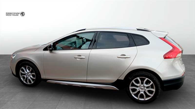 Volvo V40 Cross Country 1.5 T3 Pro Hatchback Euro 6 Ss Gold #6