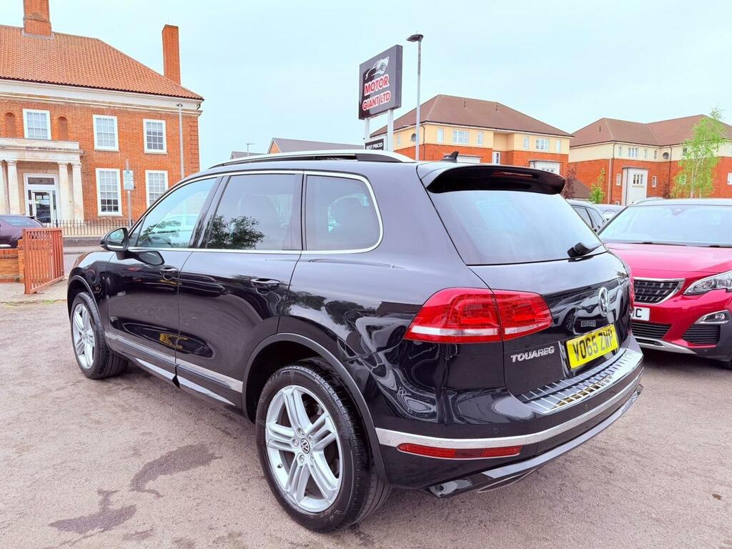 Volkswagen Touareg 3.0 Tdi V6 Bluemotion Tech R-line Tiptronic 4Wd Eu VO65ZWP Black #4