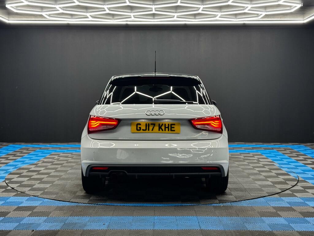 Audi A1 1.6 Tdi Black Edition Sportback S Tronic Euro 6 S White #6