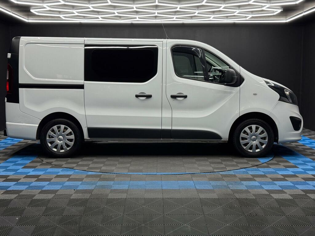 Vauxhall Vivaro 1.6 Cdti 2900 Biturbo Ecotec Sportive Crew Van L1 DU19CTE White #4