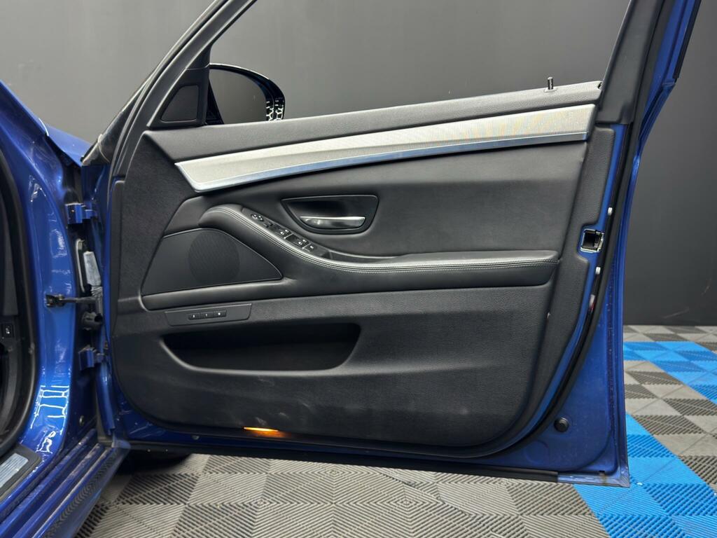 BMW M5 M5 567 Blue #46