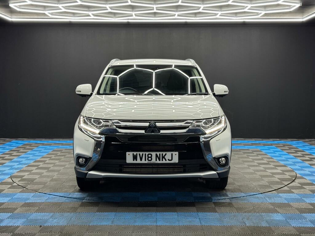 Mitsubishi Outlander 2.2 Di-d 4 4Wd Euro 6 White #2