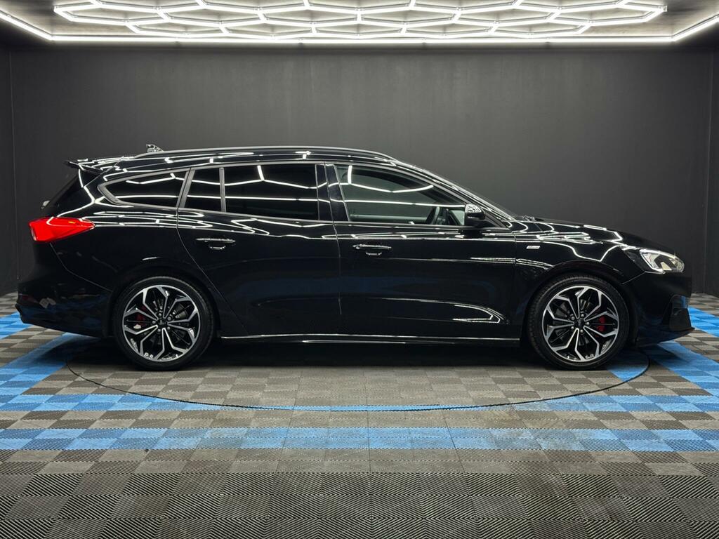 Ford Focus 1.5 Ecoblue St-line X Euro 6 Ss BK20HHR Black #4