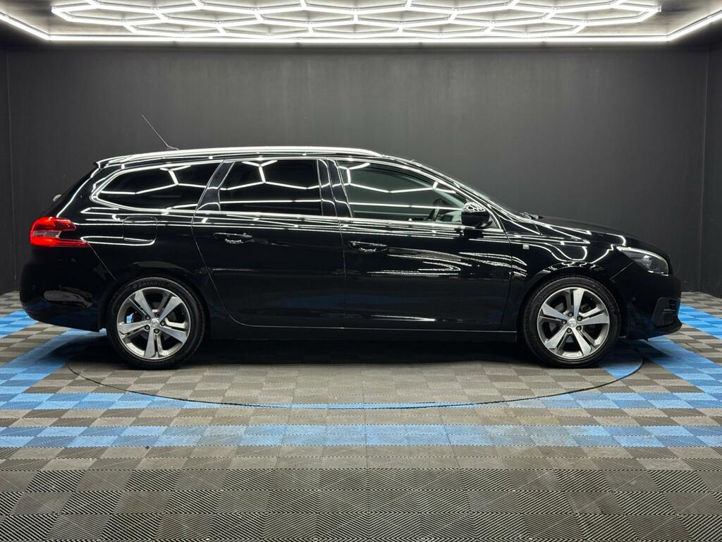 Peugeot 308 SW 1.2 Puretech Tech Edition Euro 6 Ss DN19VYY Black #4
