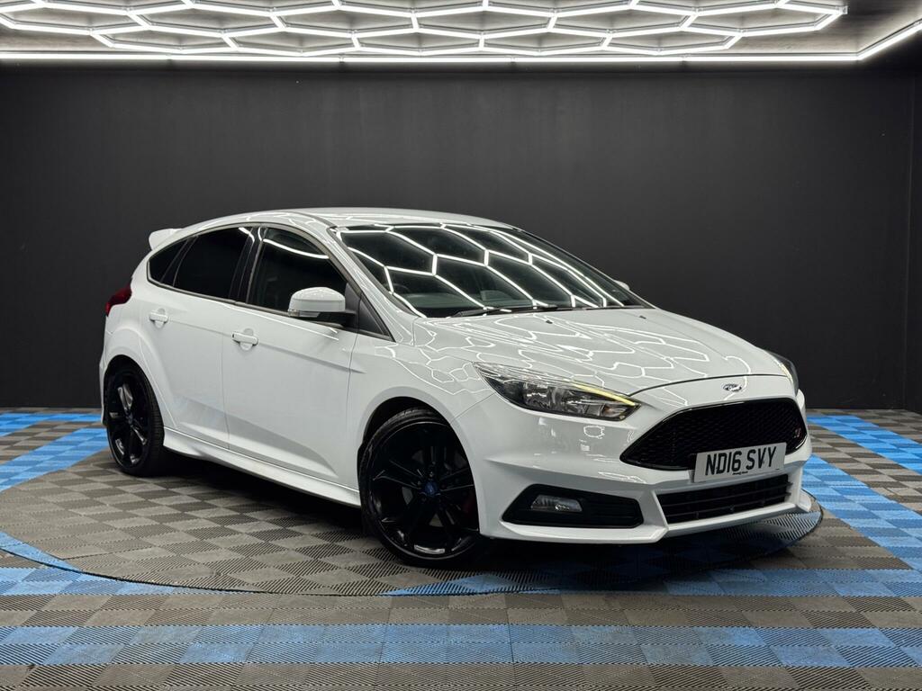 Ford Focus 2.0T Ecoboost St-2 Euro 6 Ss White