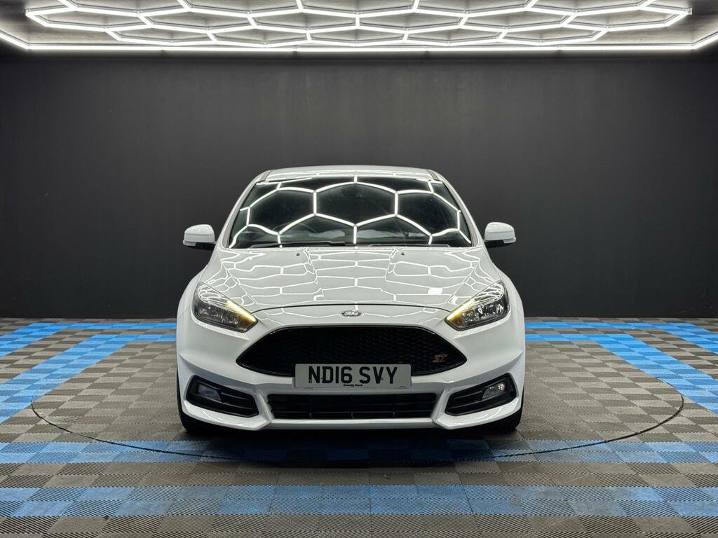 Ford Focus 2.0T Ecoboost St-2 Euro 6 Ss ND16SVY White #2