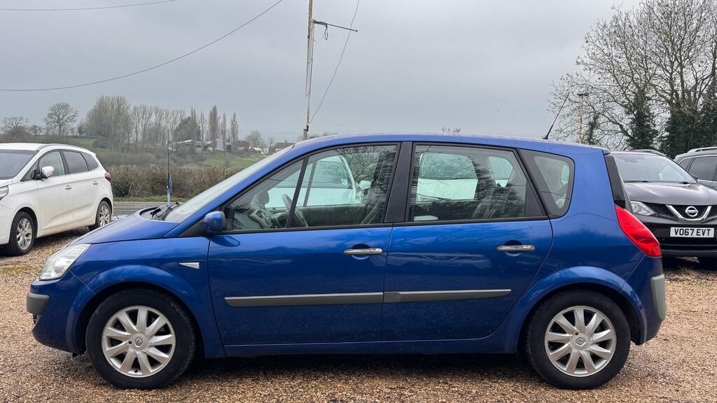 Renault Scenic 2.0 Dci Privilege Blue #5