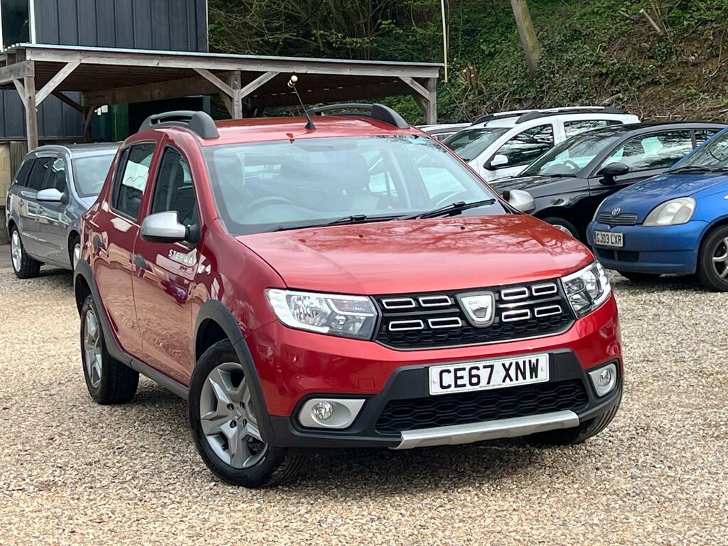 Dacia Sandero Stepway 0.9 Tce Ambiance Euro 6 Ss Red