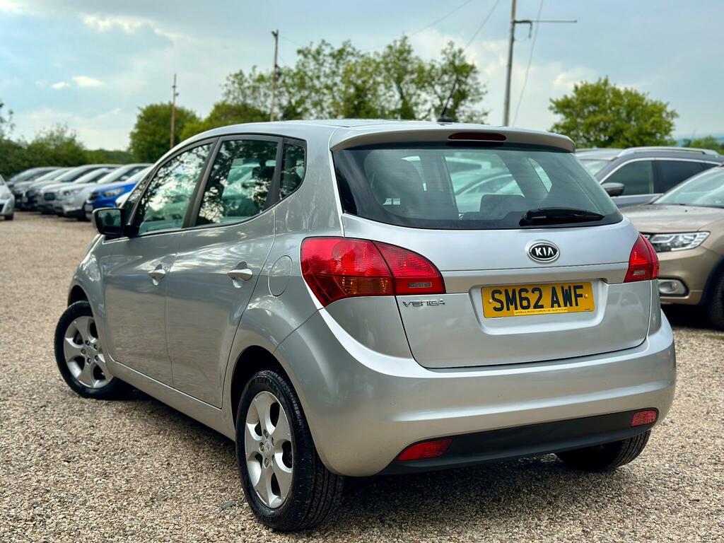 Kia Venga 1.6 2 Euro 5 Silver #6