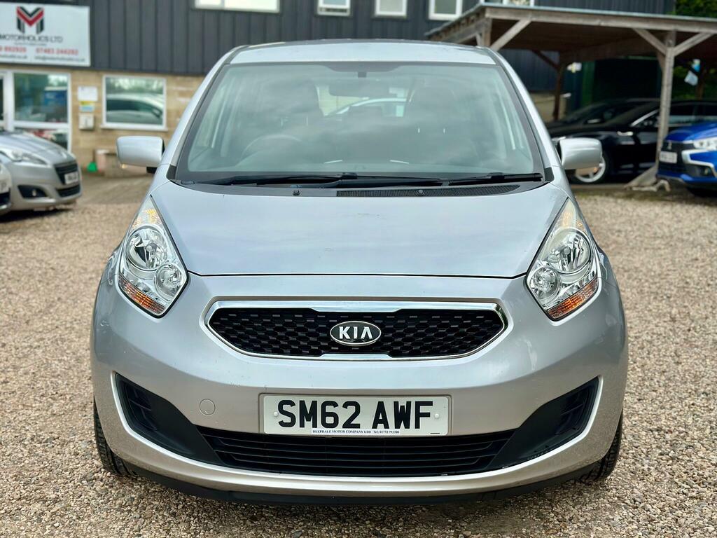 Kia Venga 1.6 2 Euro 5 Silver #2