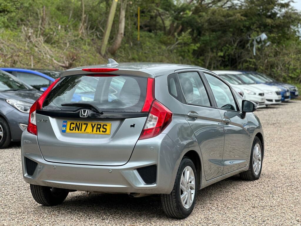 Honda Jazz 1.3 I-vtec Se Euro 6 Ss GN17YRS Silver #6