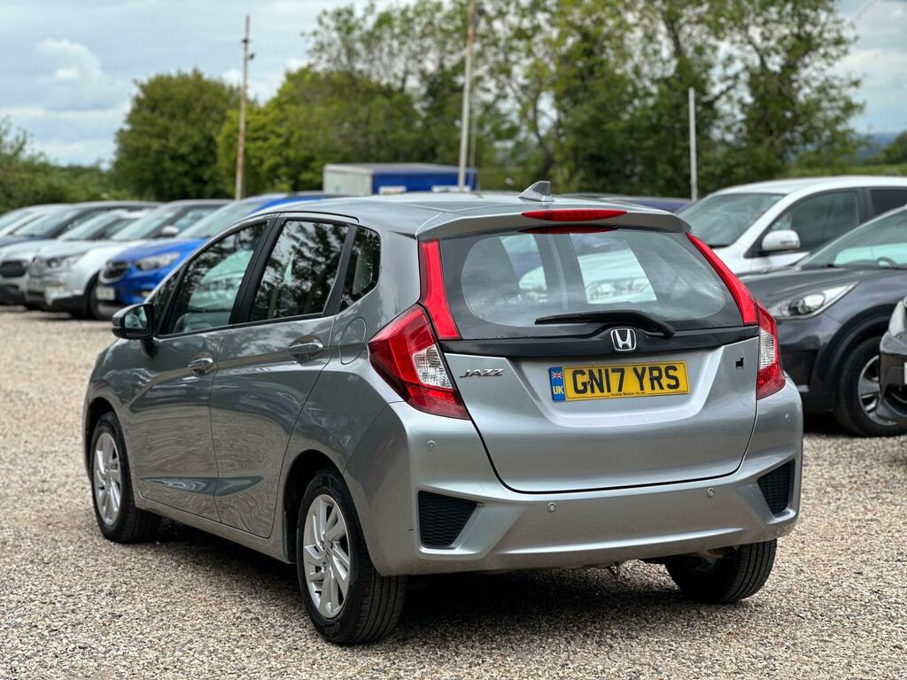 Honda Jazz 1.3 I-vtec Se Euro 6 Ss GN17YRS Silver #5