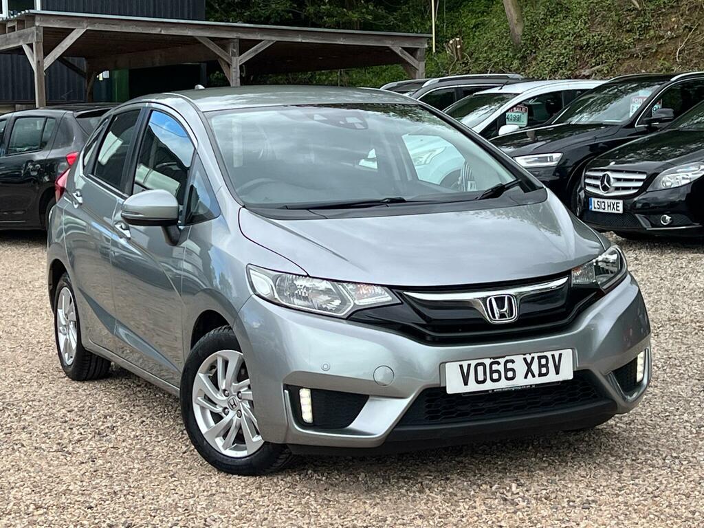 Honda Jazz 1.3 I-vtec Se Euro 6 Ss Silver