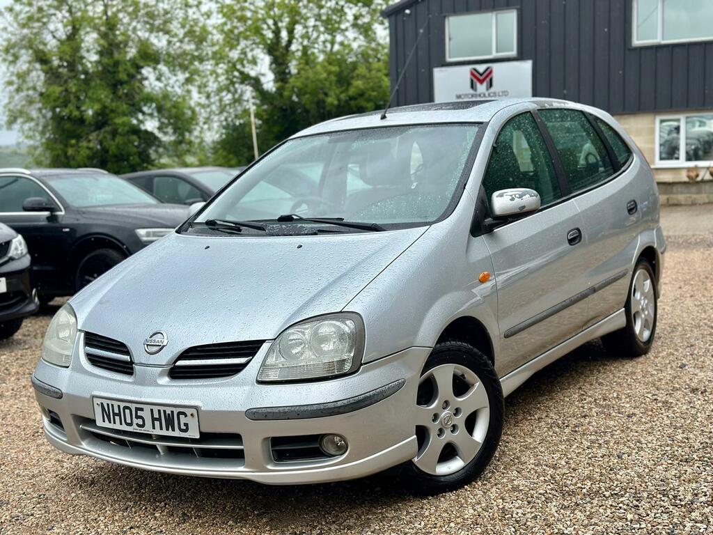 Nissan Almera Tino Se 5dr Red #2