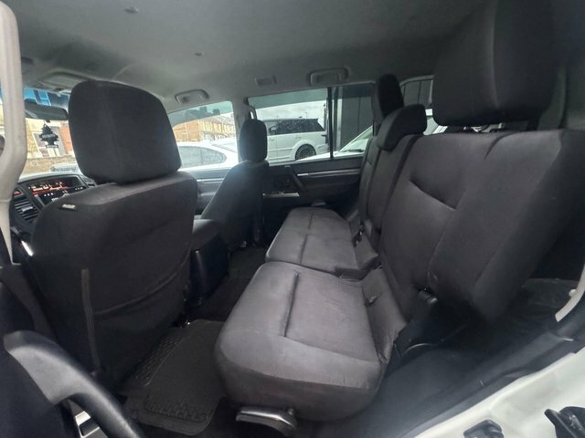 Mitsubishi Shogun 2013 3.2 Di-dc Sg2 Suv 4Wd Euro White #6