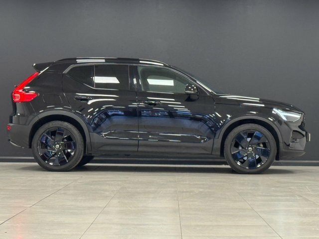 Volvo XC40 2025 2.0 B4 Mhev Plus Black Edition Suv BP25TXN Black #5