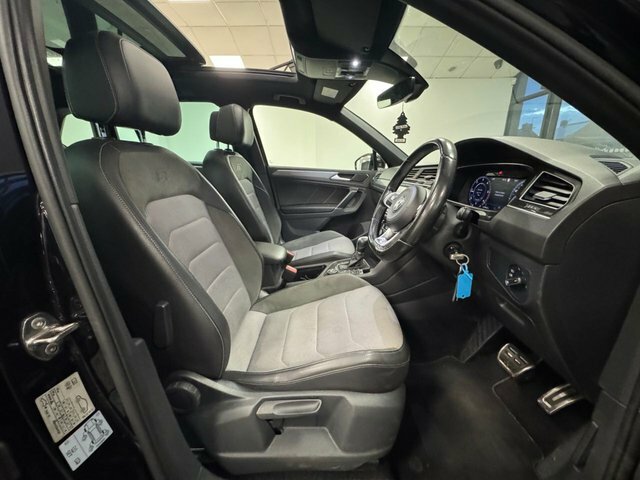 Volkswagen Tiguan 2017 2.0 Tdi Bluemotion Tech R-line Suv AK17DYU Black #3