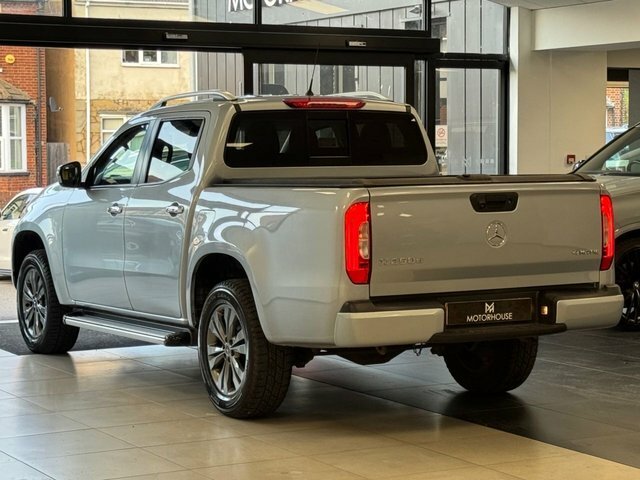 Mercedes-Benz X Class 2019 2.3 Cdi Progressive Pickup Double Cab Die Silver #2