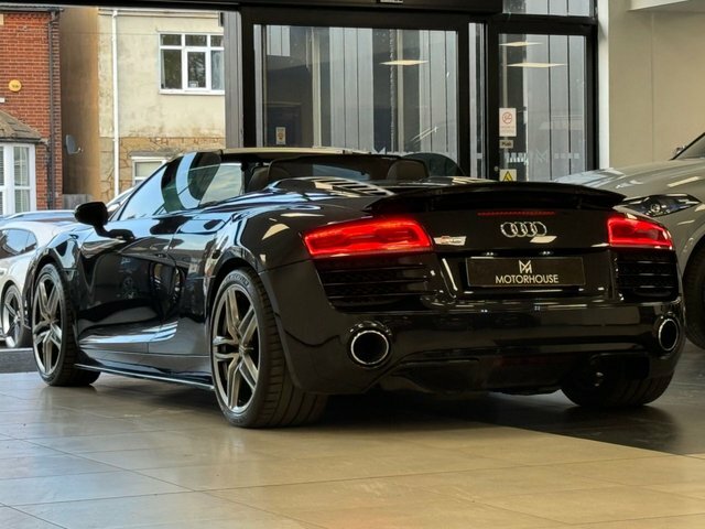 Audi R8 2013 4.2 Fsi V8 Spyder S Tronic Quattro Black #2