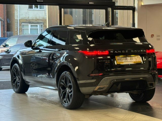 Land Rover Range Rover Evoque 2020 2.0 D150 Mhev R-dynamic Se Suv Aut MJ70XDY Black #2