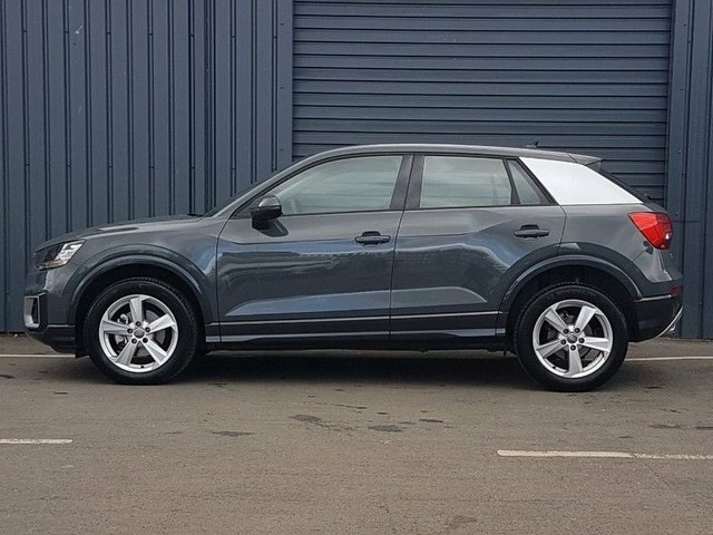 Audi Q2 2020 1.6 Tdi 30 Sport Suv S Tronic Euro FL20UFB Grey #2