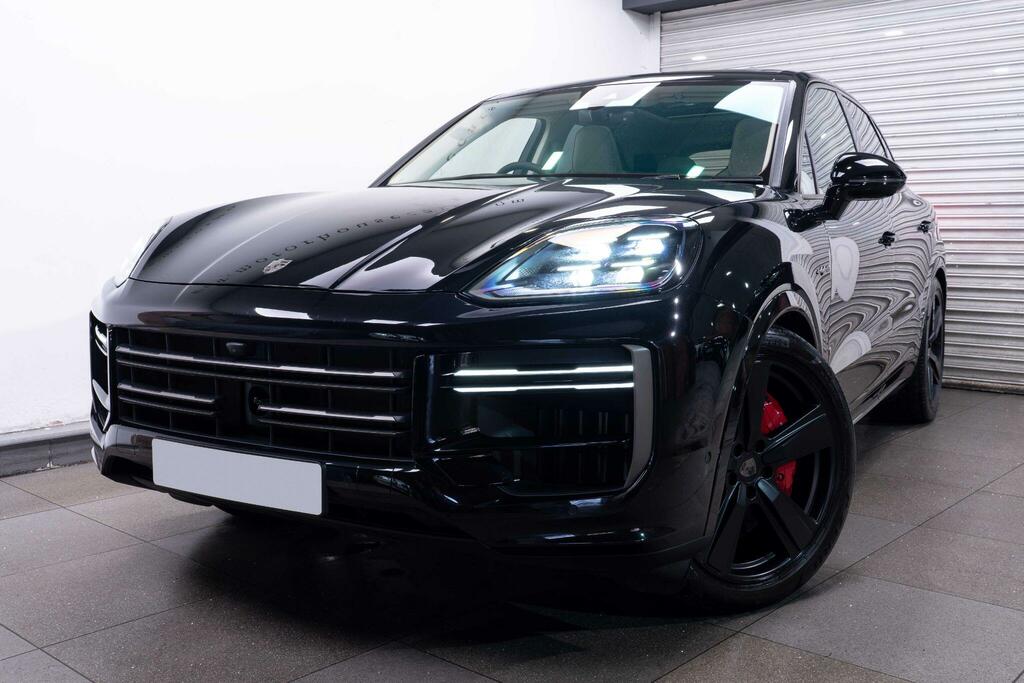 Porsche Cayenne 4.0 V8 E-hybrid 25.9Kwh Turbo Tiptronics 4Wd Euro Black #3