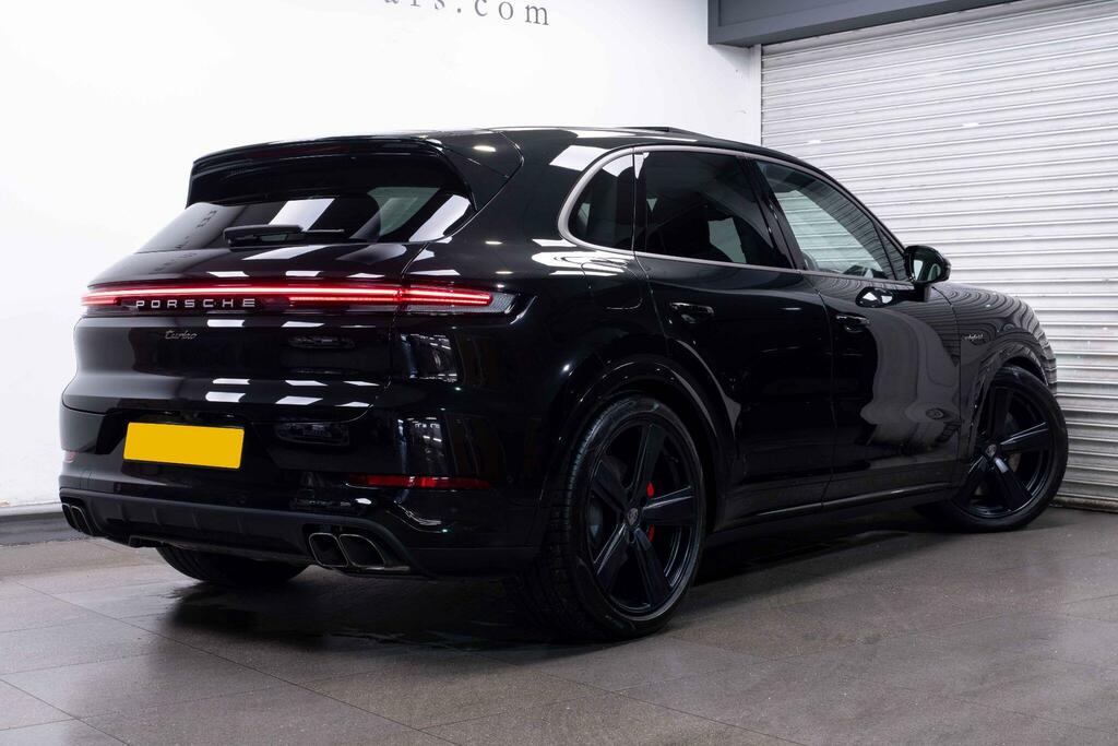 Porsche Cayenne 4.0 V8 E-hybrid 25.9Kwh Turbo Tiptronics 4Wd Euro Black #2
