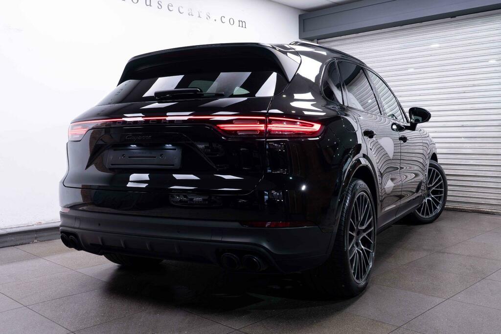 Porsche Cayenne 3.0T V6 Tiptronics 4Wd Euro 6 Ss YB72DWE Black #4