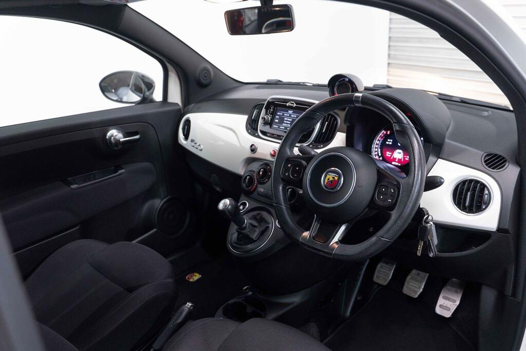 Abarth 595 1.4 T-jet Euro 6 PO68KOE White #5