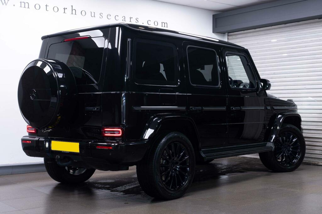 Mercedes-Benz G Class 2.9 G400d Amg Line Premium G-tronic 4Matic Euro Black #2