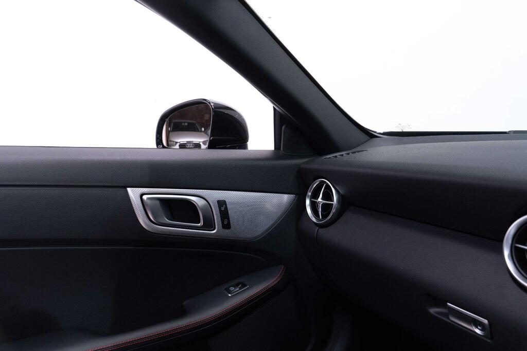 Mercedes-Benz SLC 2.0 Slc300 Amg Line G-tronic Euro 6 Ss Black #3