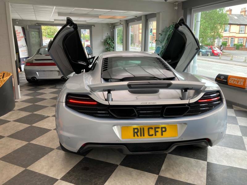 McLaren 12C 3.8T V8 Coupe Ssg Euro 5 600 Ps - 201 Silver #4